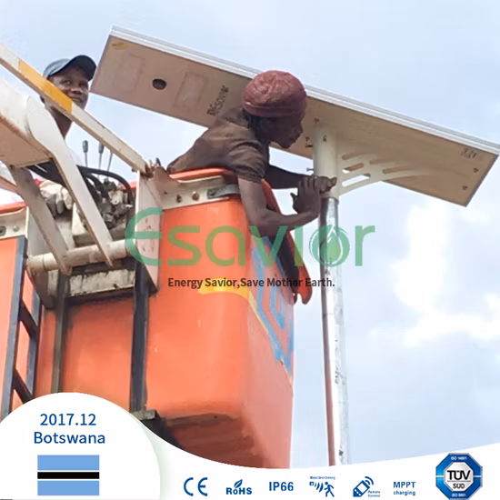 Alto lúmen IP67 à prova d'água ABS Stadium Controle Remoto Luz de parede de rua solar 30W 60W 150W 300W 400W 600W 800W 1000W Holofote solar LED para exterior