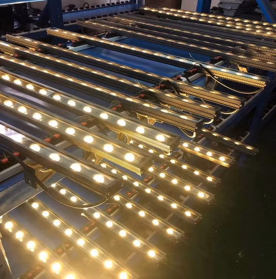 IP65 Programável Full Color RGBW DMX Spi Matrix LED Pixel Linear Light Bar LED Wall Washer para Night Club Event Stage Decoração